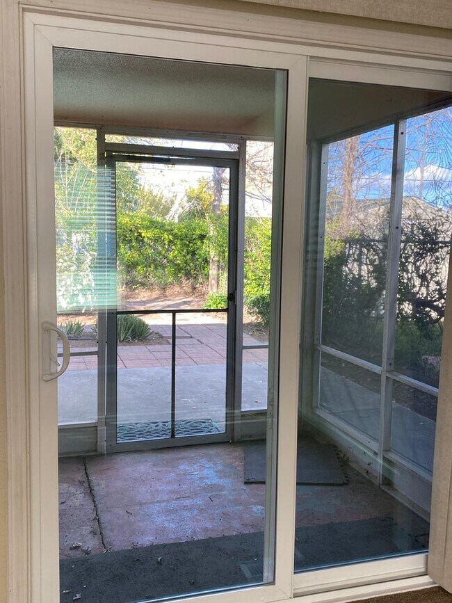 Building Photo - 55 and over located in Leisure Town! Updated home throughout! Beautiful backyard!