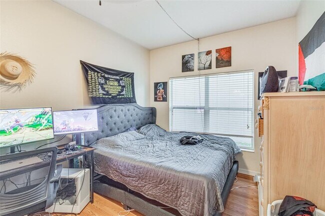 Building Photo - 763 Star Pointe Dr