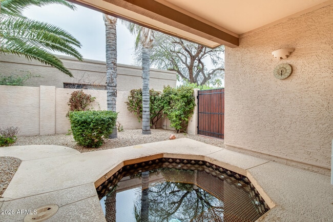Building Photo - 10675 E Cinnabar Ave