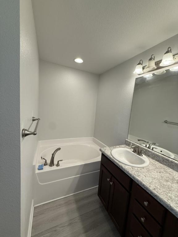 Building Photo - 14494 Canal Lp