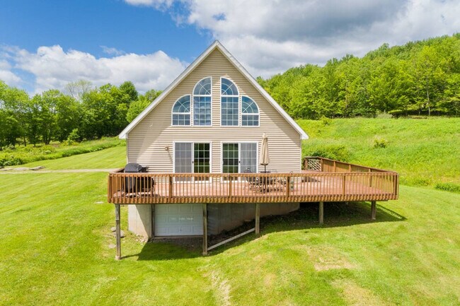 Building Photo - 2109 Dunk Hill Rd