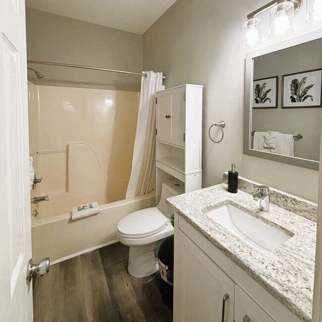 Building Photo - 4713 Wild Iris Dr