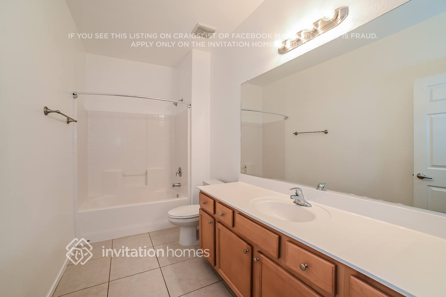 Building Photo - 18178 W Ivy Ln