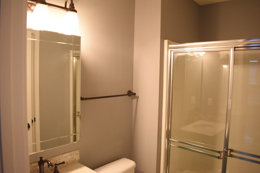 Building Photo - 7105 Centallion Ct