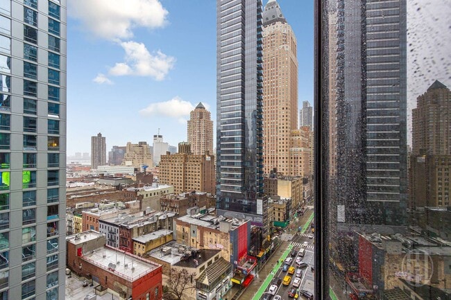 Building Photo - 247 W 46th St