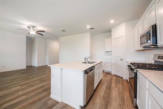 Building Photo - 1109 Sassafras Dr