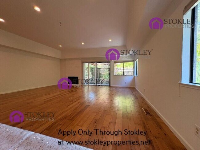 Building Photo - 1484 Cortez Ct