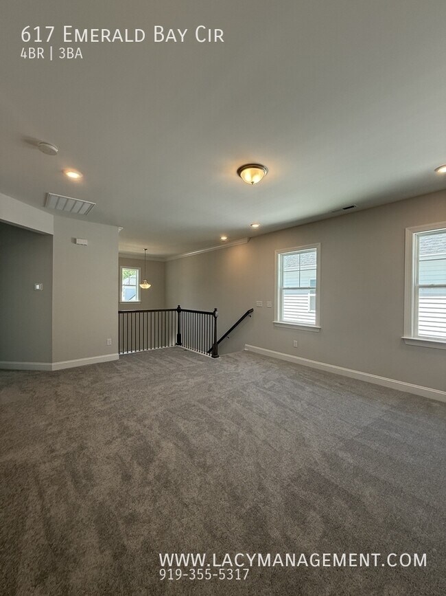 Building Photo - 617 Emerald Bay Cir