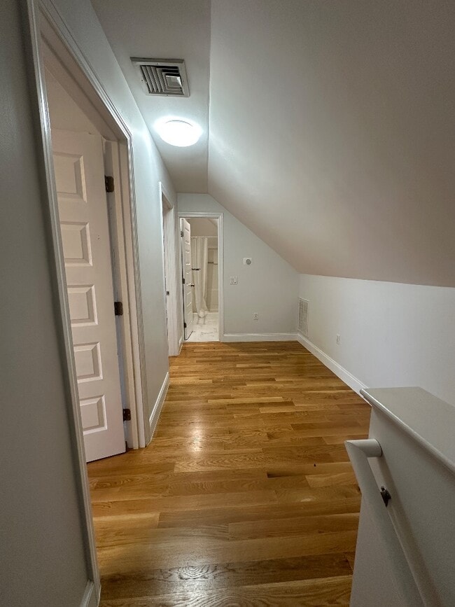 Building Photo - 151 Edinboro St