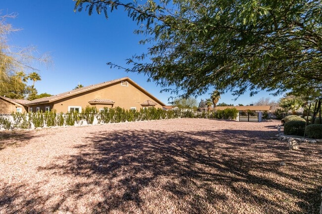 Building Photo - ZONE 8 - 4BD, 2 PRIMARY SUITES, POOL + SPA, OVER HALF AN ACRE LOT, HIGHLY UPGRADED + RENT INCLUDE...