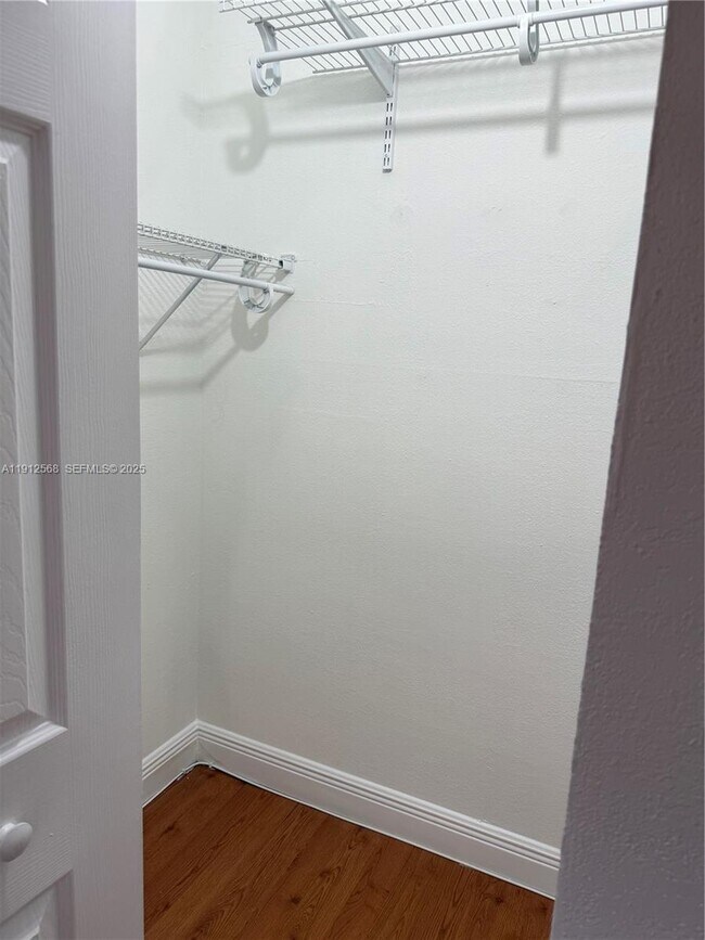 Building Photo - 3745 NE 171 St