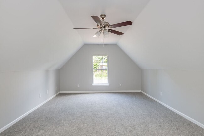 Building Photo - 1449 Brighton Cir