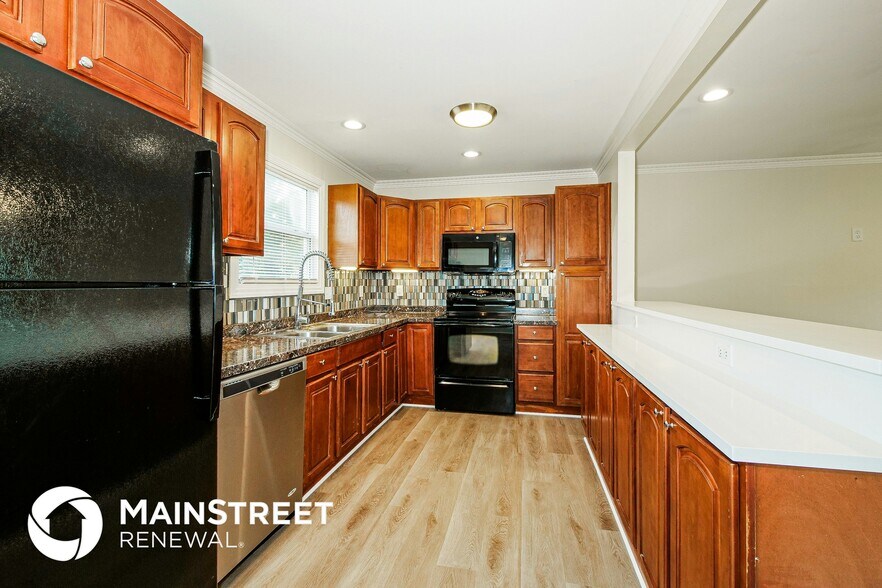 Building Photo - 1212 NW 67th St