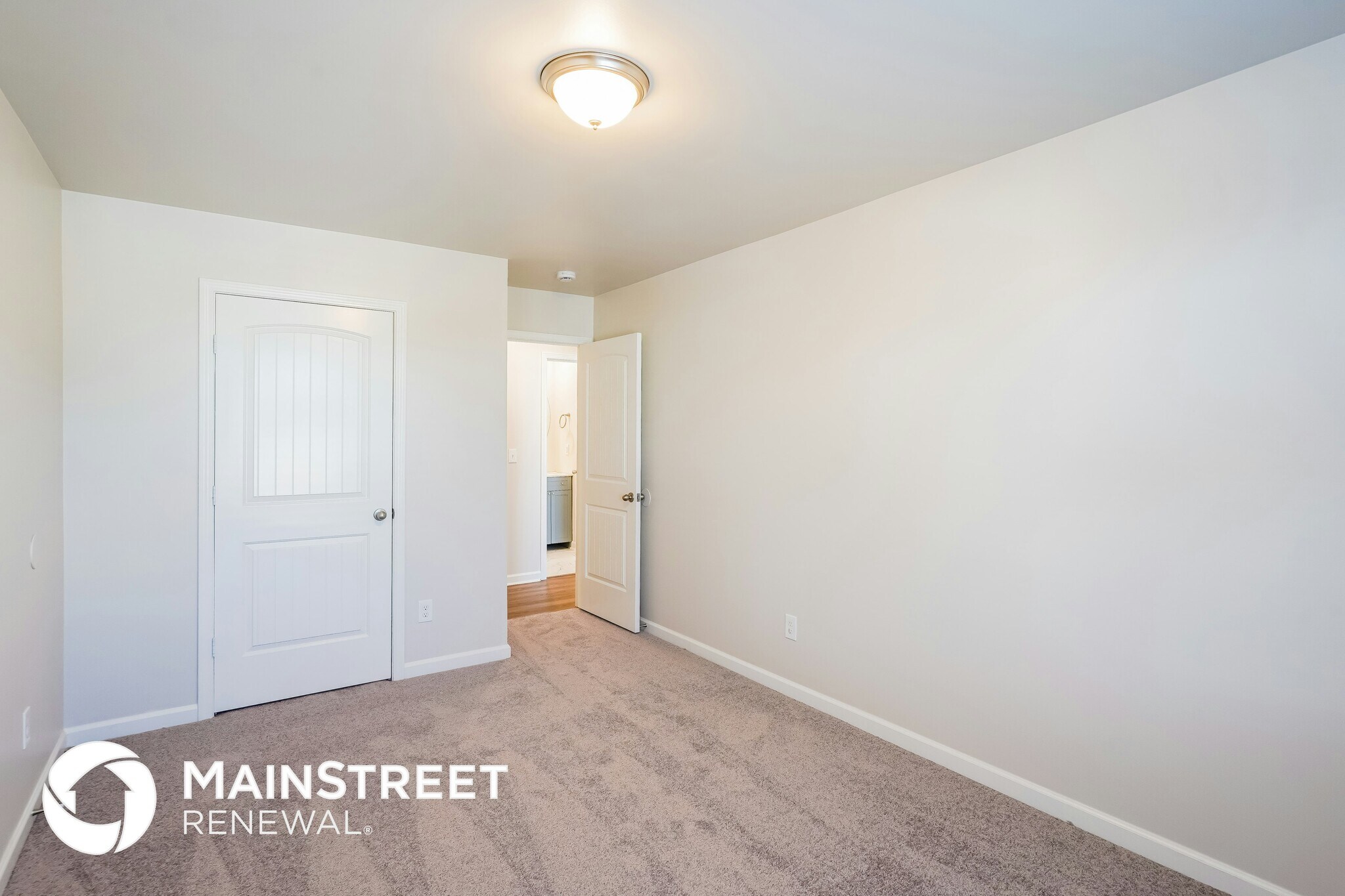 Building Photo - 1080 Pepper Stone Dr