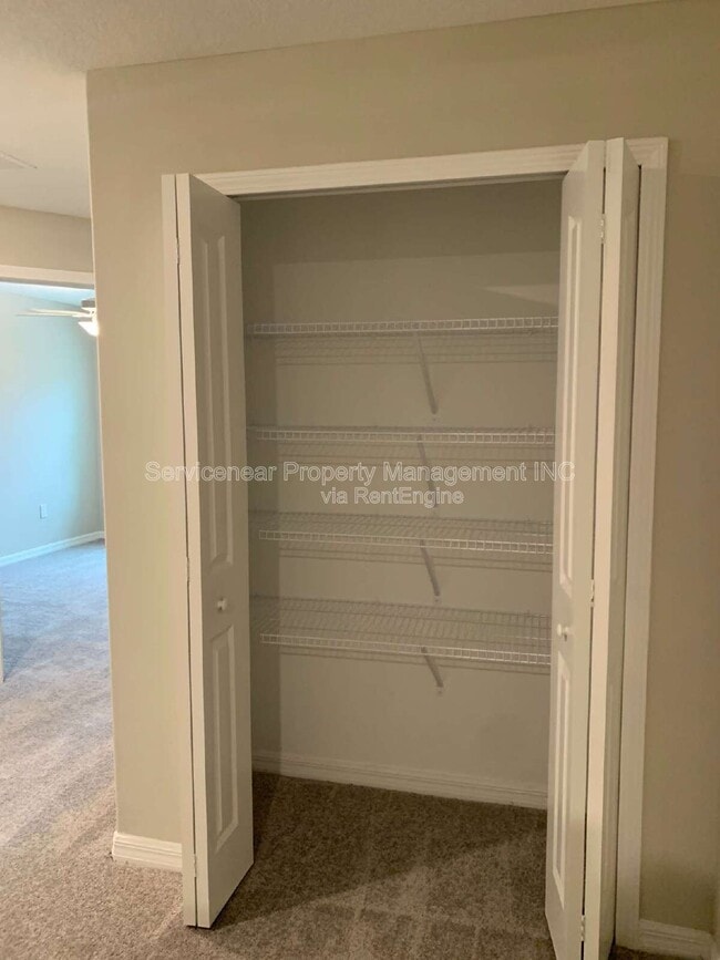 Building Photo - 9625 Pembrooke Pines Dr