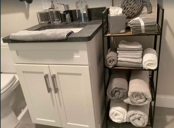 Building Photo - 14 Chilton St