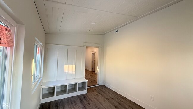 Building Photo - 1835 Applegate St