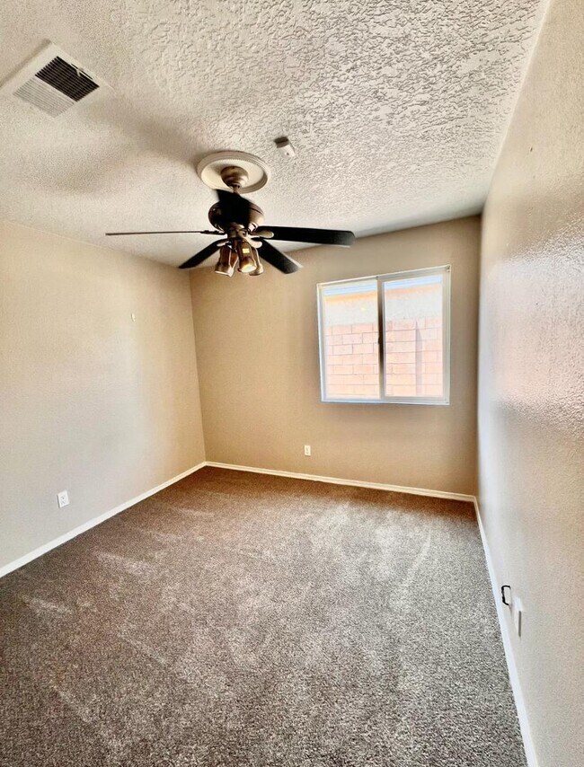 Building Photo - 10408 Paso Fino Pl SW