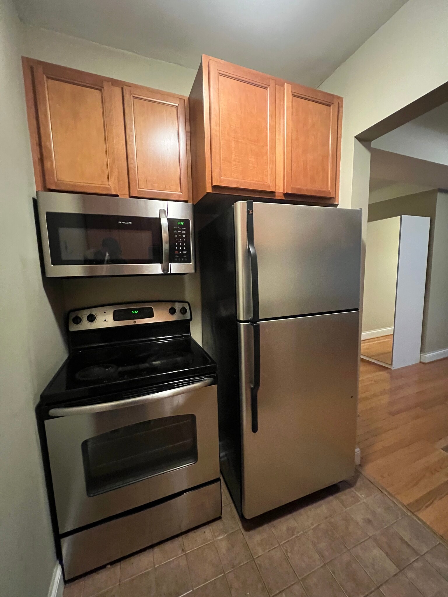 Building Photo - 15 E Kirby St