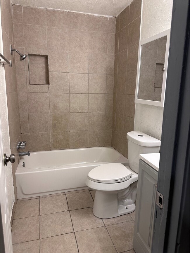 Building Photo - 143 Casa Grande Dr