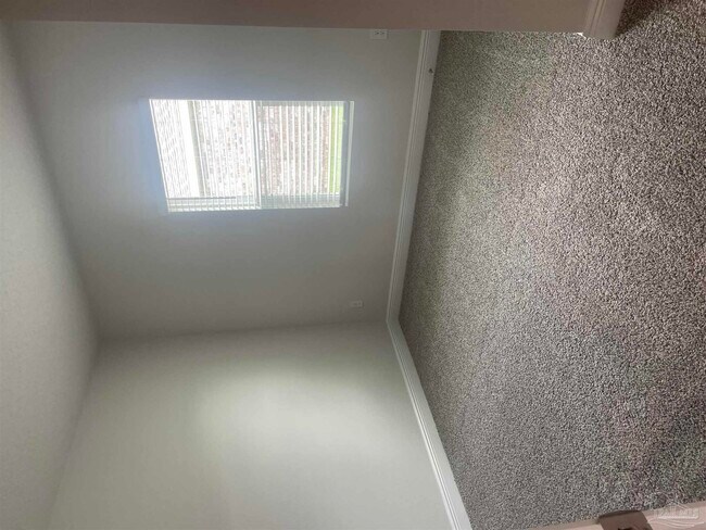 Building Photo - 8178 Fox Hunt Dr