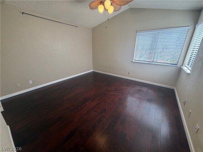 Building Photo - 9305 Alameda Harbor Ave