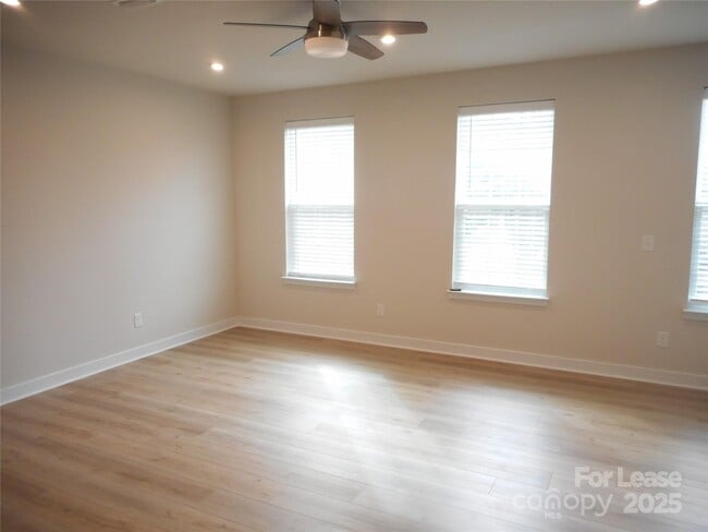 Building Photo - 3033 Matthews-Indian Trail Rd