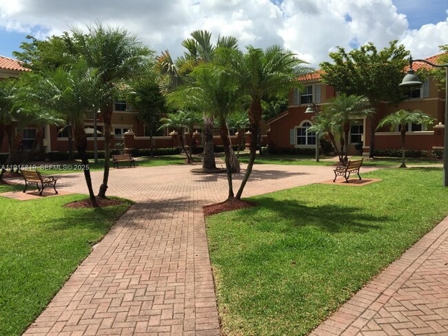 Building Photo - 6141 NW 115th Pl