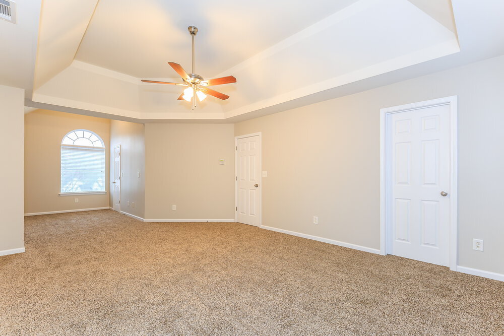 Building Photo - 5020 Wicklow Dr