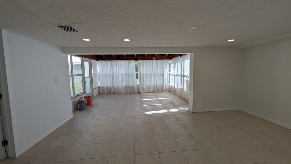 Living Area - 708 NE 4th St