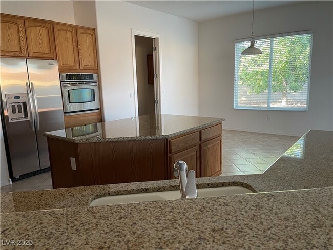 Building Photo - 2049 Powder Springs St