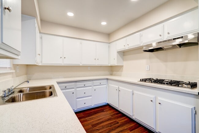 Building Photo - 8311 Raintree Ave