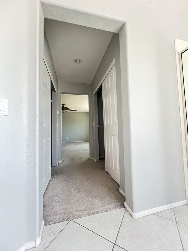 Building Photo - Southwest Rustic Charmet