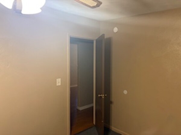 Building Photo - 6831 N Frostwood Pkwy