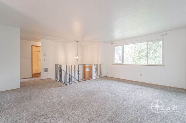 Building Photo - 106 W Beacon Hill Dr