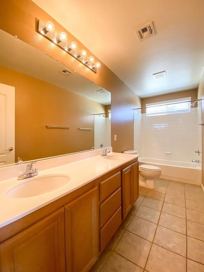 Building Photo - 2700 + Sq ft house with Pool and 3 car garage