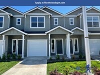 Building Photo - Gorgeous 2 Bedroom 2.5 Bath Townhome  in W...