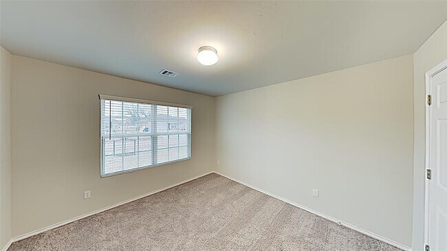 Building Photo - 2012 W Hunters Springs Way