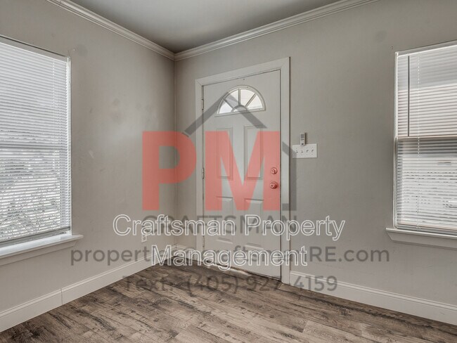 Building Photo - 1514 NW 18th St