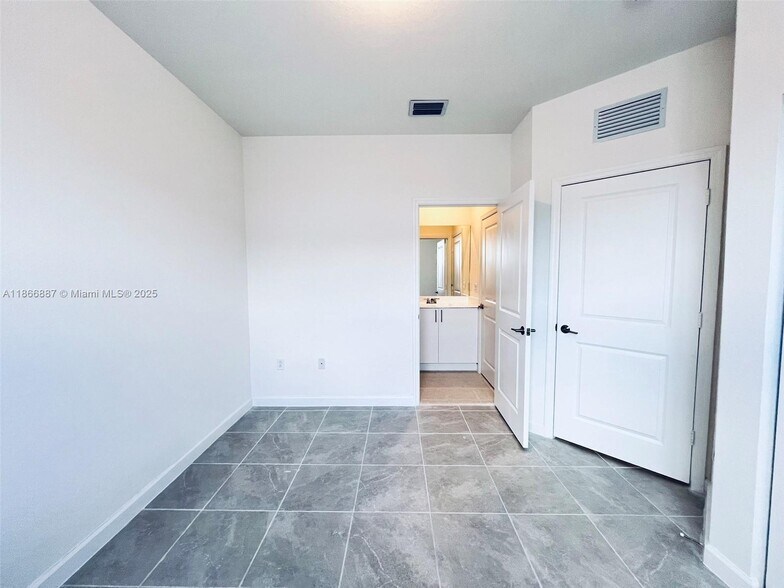 Building Photo - 17956 SW 358th St