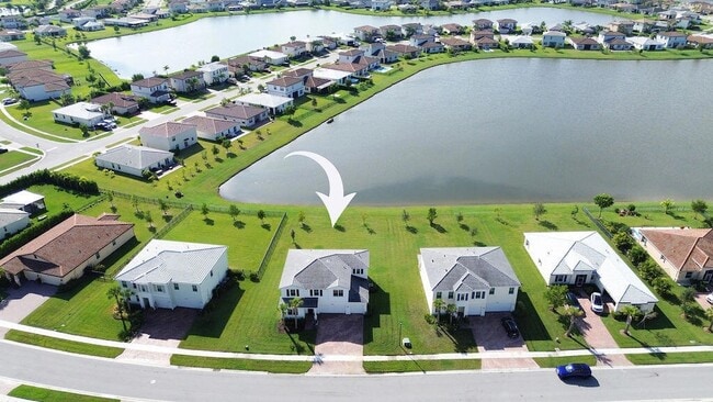 Building Photo - 12686 NW Copper Creek Dr