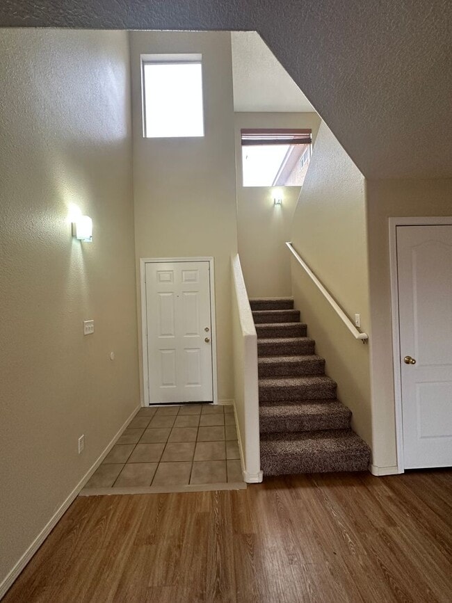 Building Photo - 760 Bear Grass Ct SW