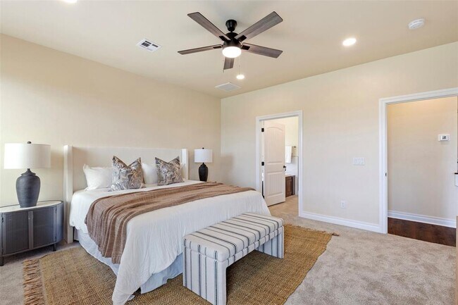 Building Photo - 1504 Sandpiper Ln