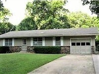 Building Photo - Welcome to this charming home