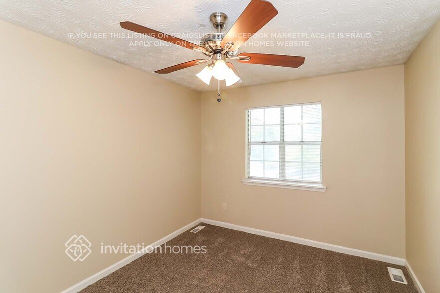 Building Photo - 1046 Kennesborough Rd NW