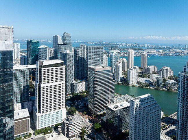 Building Photo - 1100S S Miami Ave