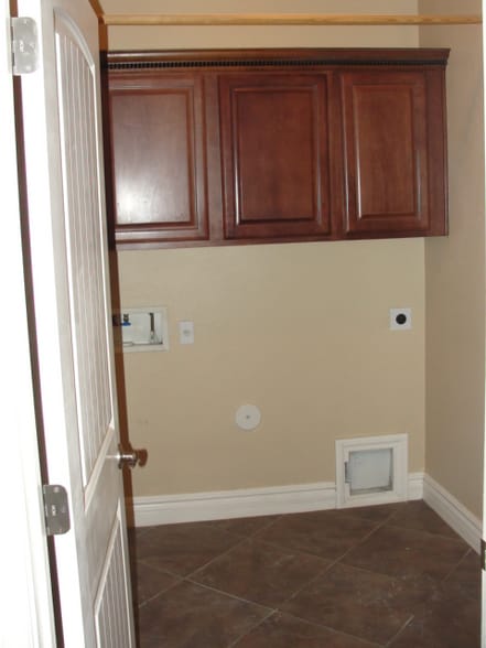 Building Photo - 3329 E Ravenswood Dr