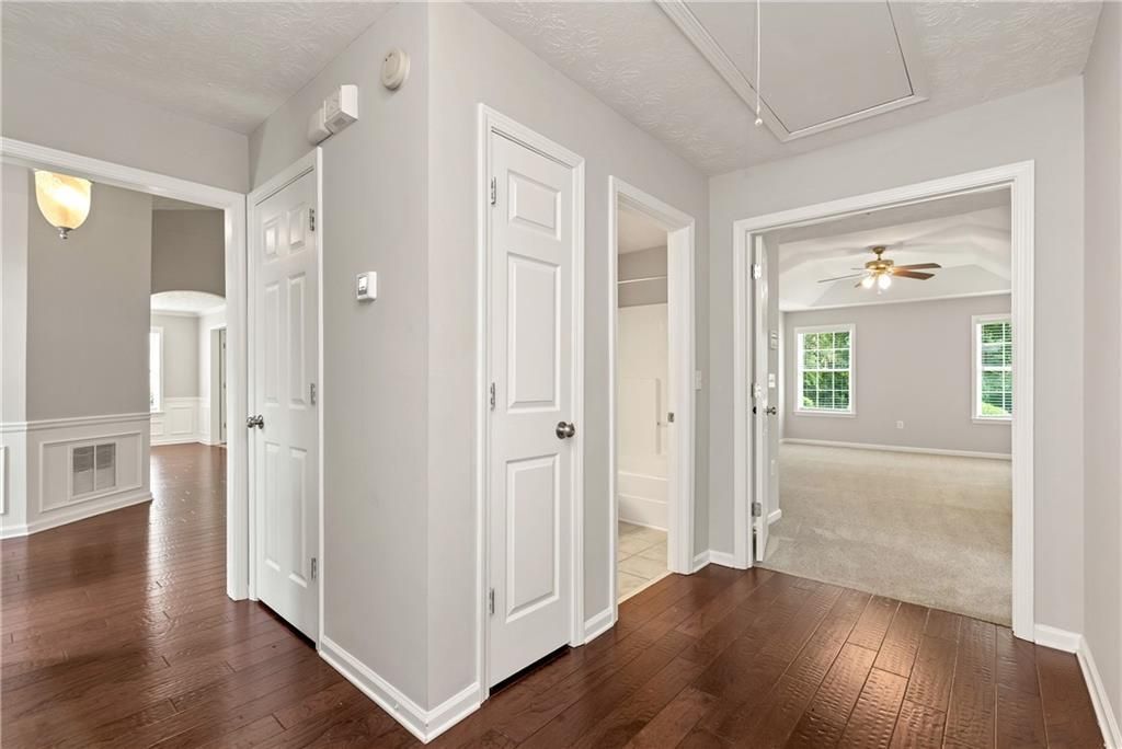 Building Photo - 1480 Ridgemill Terrace NE