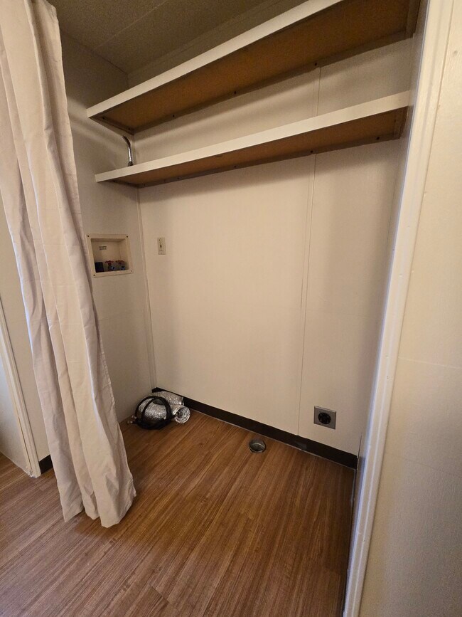 Building Photo - 2020 U.A. Avenue Emmett