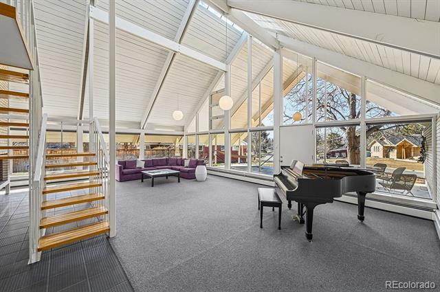 Building Photo - 3130 S Monroe St